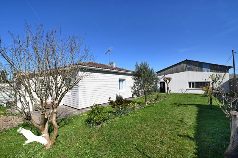 Vente Maison ROUILLAC - 4 pièces -75 m² - (16170)