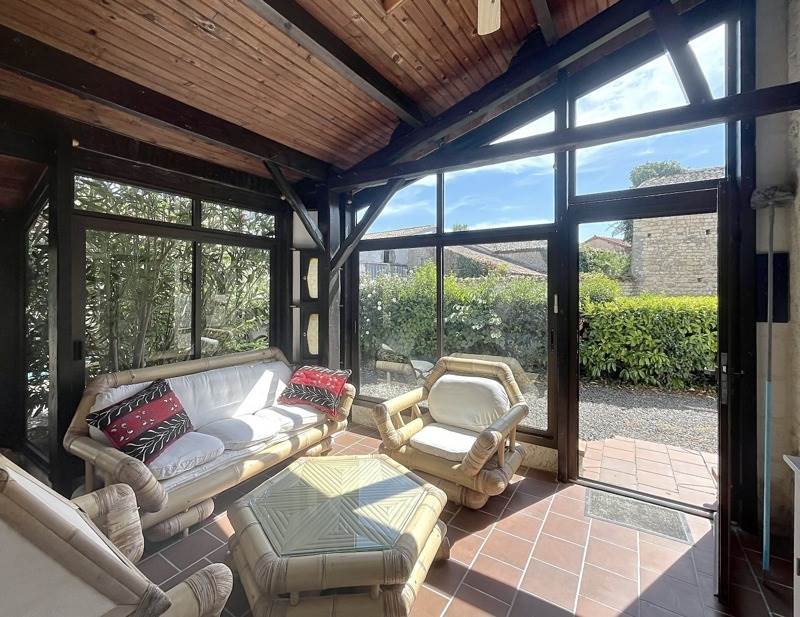 Vente Maison GENAC BIGNAC - 4 pièces -124 m² - (16170)