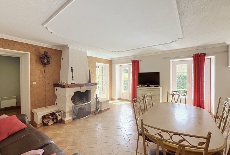 Vente Maison GENAC BIGNAC - 4 pièces -124 m² - (16170)