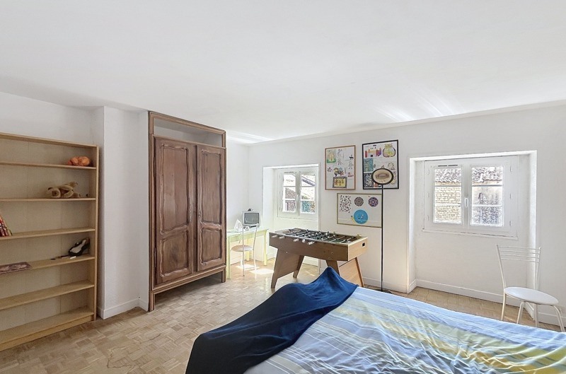 Vente Maison GENAC BIGNAC - 4 pièces -124 m² - (16170)
