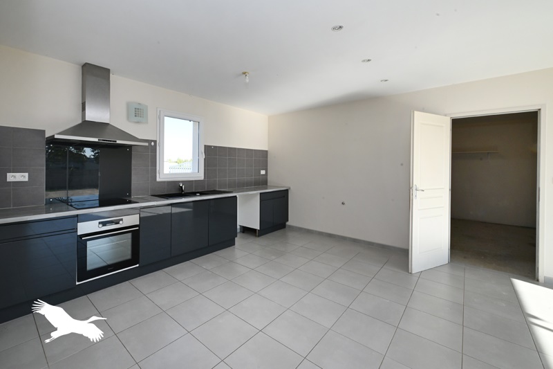 Vente Maison Vaux-Rouillac - 5 pièces -136 m² - (16170)