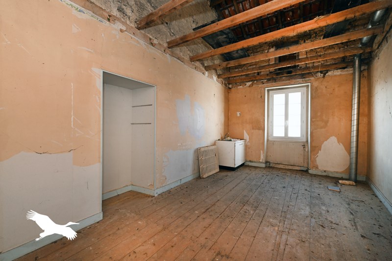 Vente Maison Rouillac - 6 pièces -195 m² - (16170)
