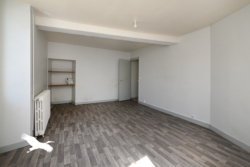 Vente Maison Rouillac - 6 pièces -195 m² - (16170)
