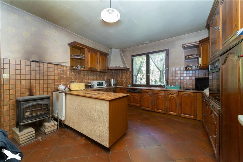 Vente Maison ST PIERRE DU PALAIS - 7 pièces -190 m² - (17270)