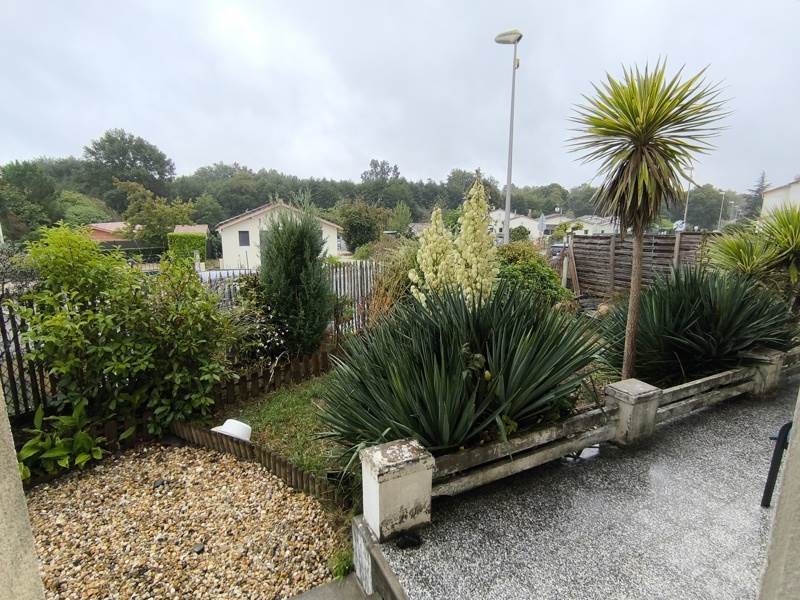 Vente Maison CLERAC - 4 pièces -65 m² - (17270)