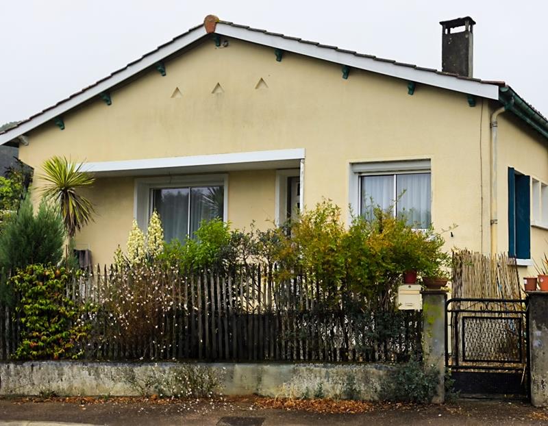 Vente Maison CLERAC - 4 pièces -65 m² - (17270)