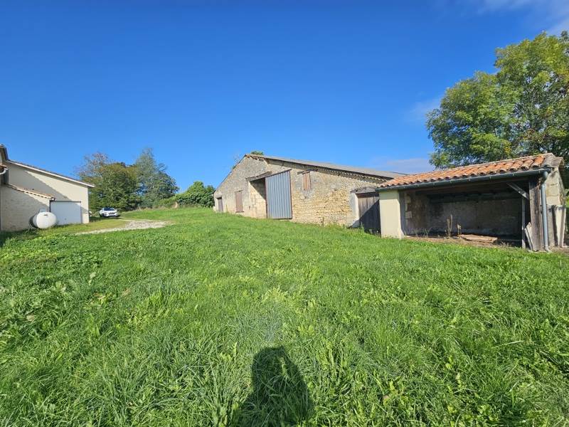 Vente Maison MONTGUYON - 5 pièces -110 m² - (17270)
