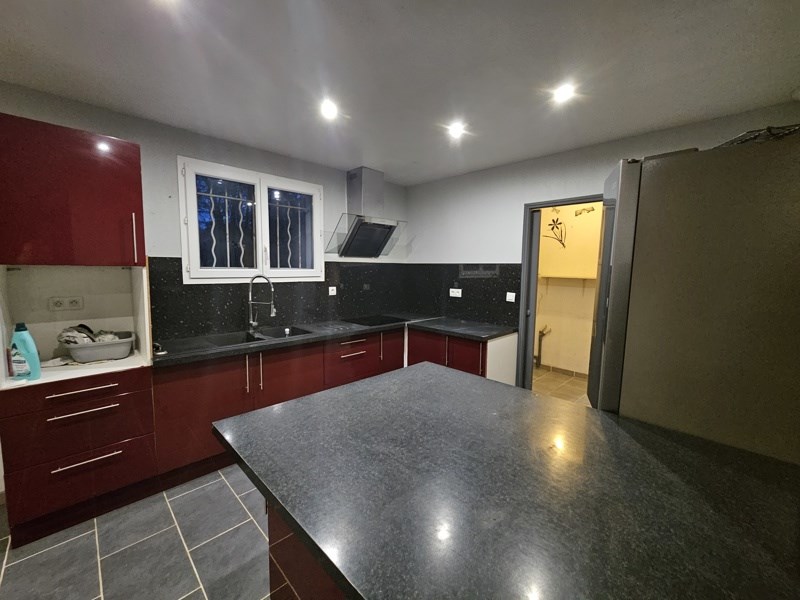 Vente Maison LE FOUILLOUX - 4 pièces -121 m² - (17270)