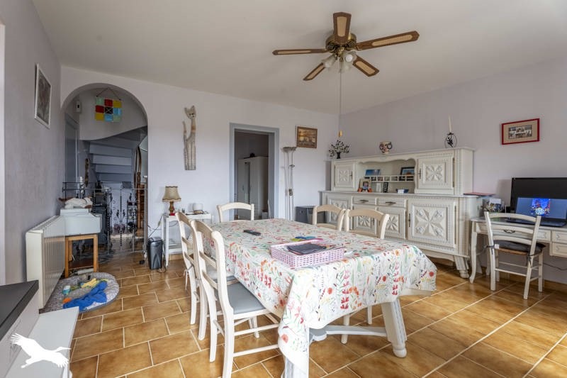 Vente Maison MONTLIEU LA GARDE - 9 pièces -175 m² - (17210)