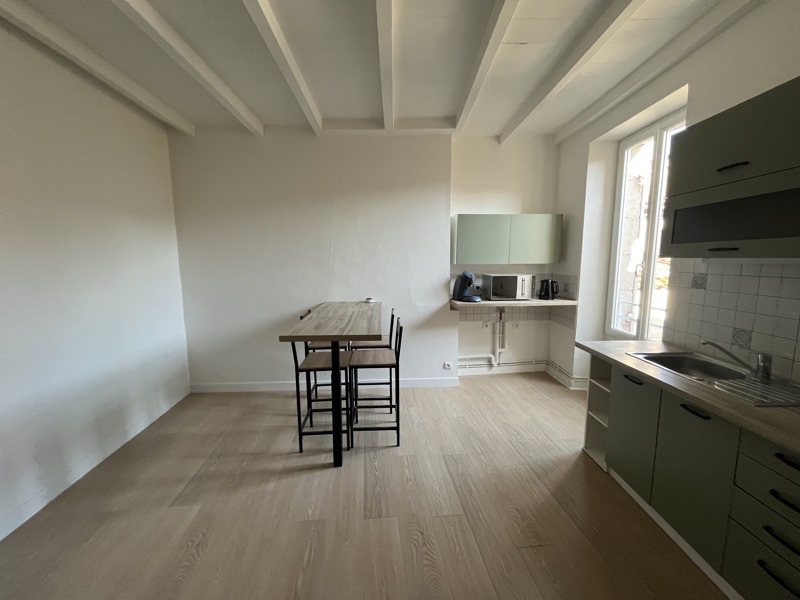 Vente Appartement MONTGUYON - 5 pièces -92 m² - (17270)