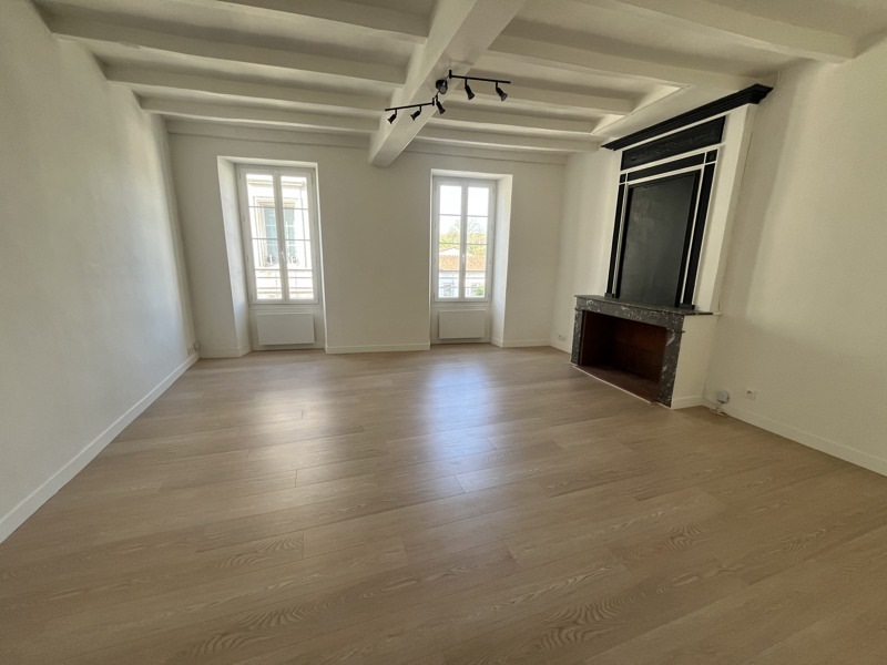Vente Appartement MONTGUYON - 5 pièces -92 m² - (17270)