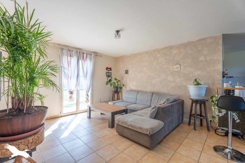 Vente Maison MONTLIEU LA GARDE - 6 pièces -161 m² - (17210)