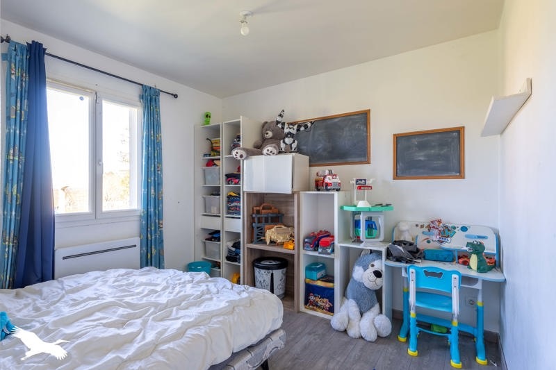 Vente Maison MONTLIEU LA GARDE - 6 pièces -161 m² - (17210)