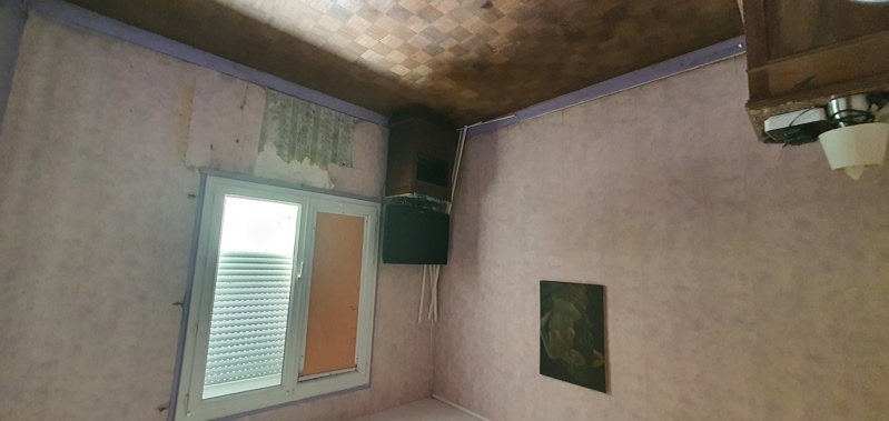 Vente Maison BEDENAC - 6 pièces -84 m² - (17210)