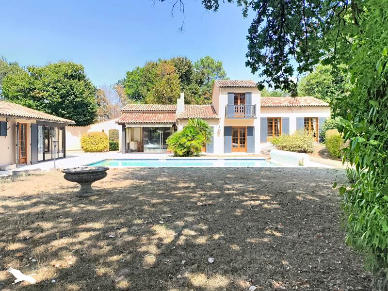 Vente Maison CLERAC - 6 pièces -162 m² - (17270)