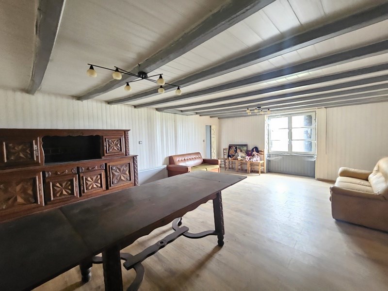Vente Maison NEUVICQ - 4 pièces -125 m² - (17270)