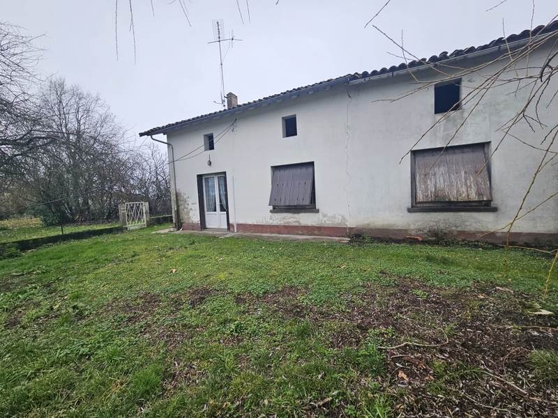 Vente Maison NEUVICQ - 4 pièces -125 m² - (17270)