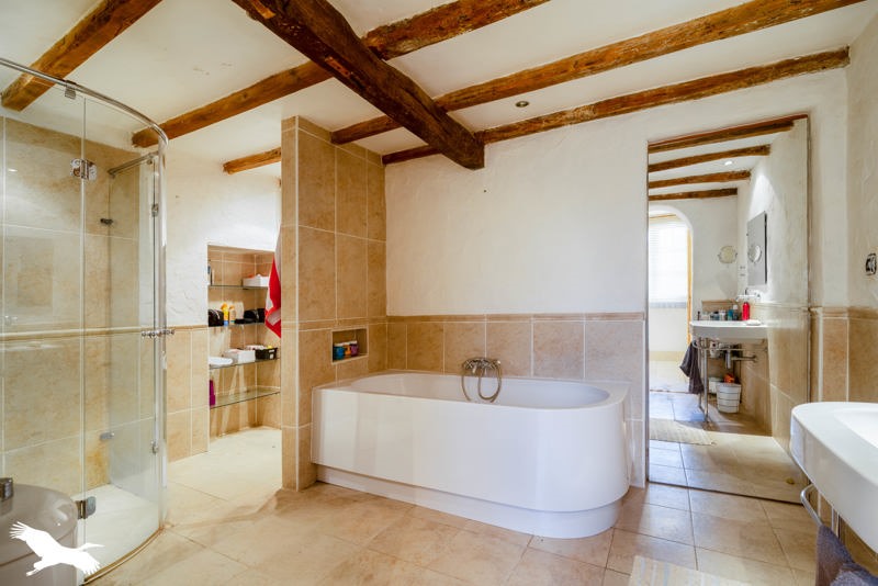 Vente Maison LE CASTERA - 8 pièces -270 m² - (31530)