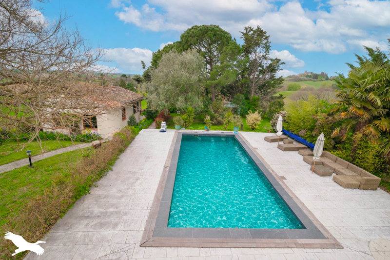 Vente Maison LE CASTERA - 8 pièces -270 m² - (31530)