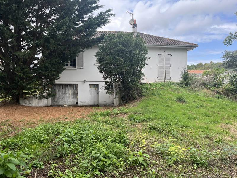 Vente Maison BAZAS - 6 pièces -103 m² - (33430)
