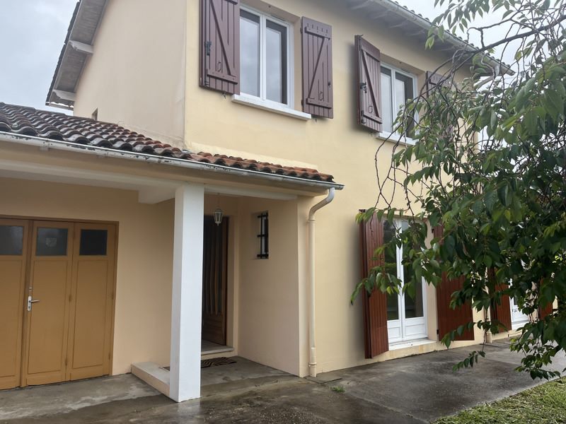 Vente Maison BAZAS - 5 pièces -85 m² - (33430)