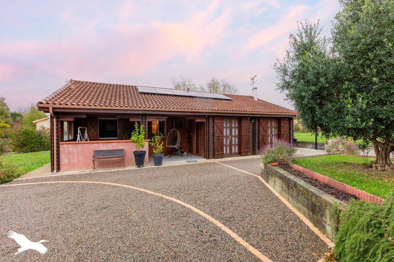Vente Maison L ISLE ARNE - 5 pièces -108 m² - (32270)