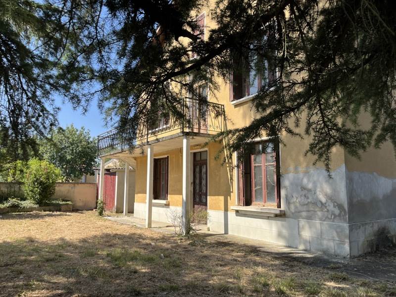 Vente Immeuble CASTELSARRASIN - -  377 m² - (82100)