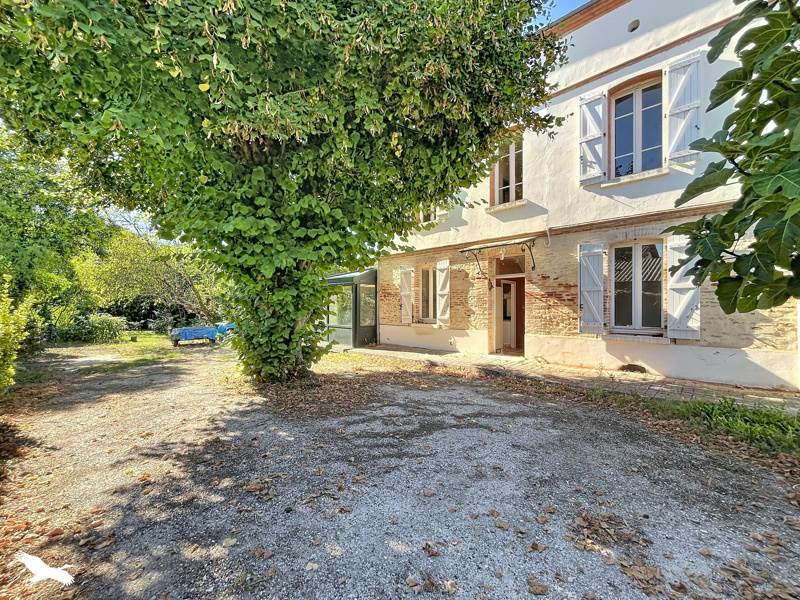 Maison 5 pièces 125 m² · à Castelsarrasin · 125 m² · 199 000 €