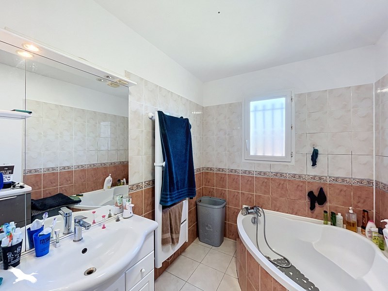 Vente Maison La Ville-Dieu-du-Temple - 5 pièces -111 m² - (82290)