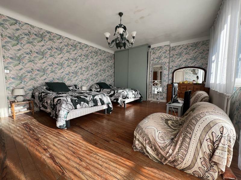 Vente Maison BORDEAUX - 7 pièces -178 m² - (33000)