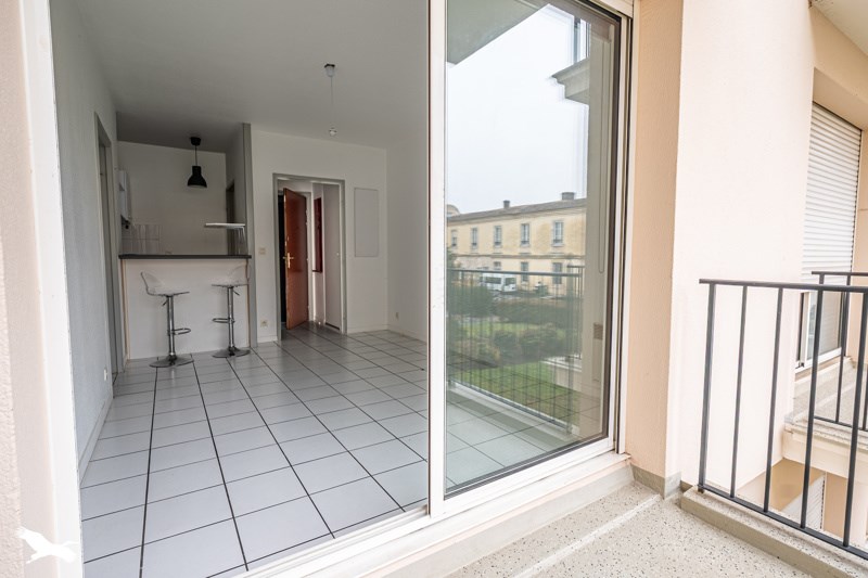 Vente Appartement BORDEAUX - 2 pièces -32 m² - (33000)