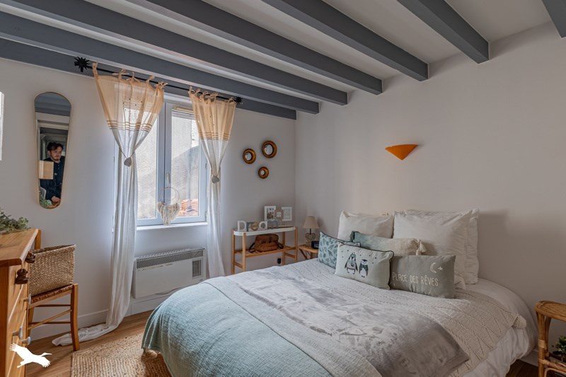 Vente Appartement BORDEAUX - 4 pièces -86 m² - (33000)