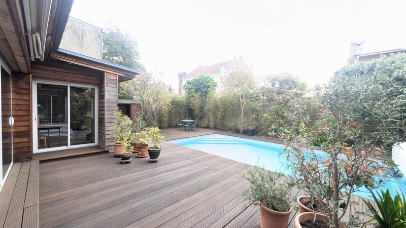 Vente Maison BORDEAUX - 7 pièces -242 m² - (33000)