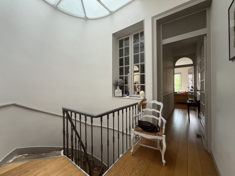 Vente Maison BORDEAUX - 7 pièces -172 m² - (33000)