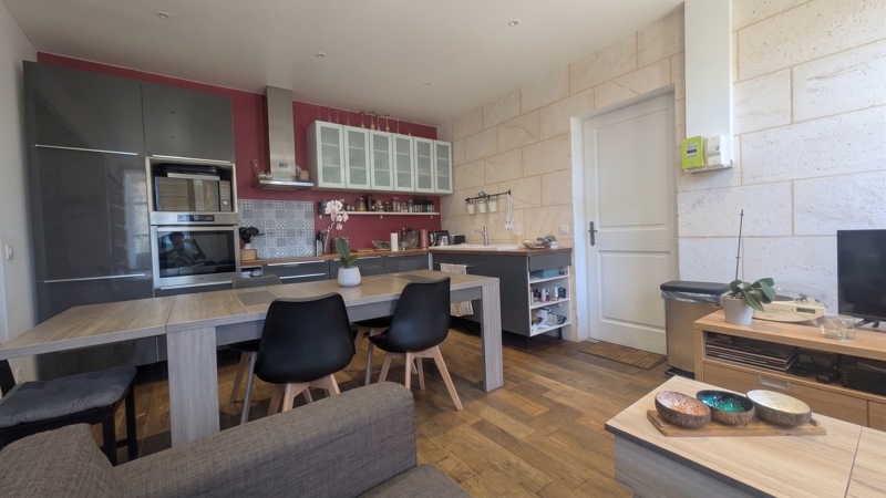 Vente Appartement BORDEAUX - 4 pièces -65,7 m² - (33000)