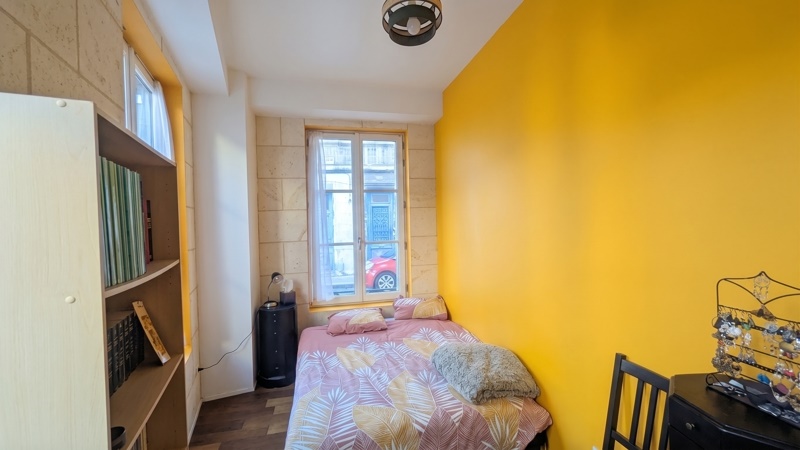 Vente Appartement BORDEAUX - 4 pièces -65,7 m² - (33000)