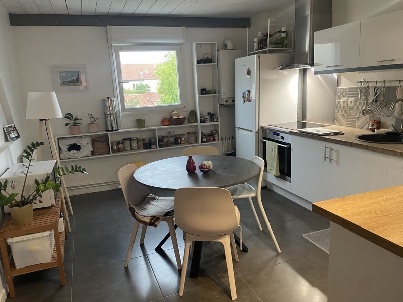 Vente Appartement Bordeaux - 3 pièces -49 m² - (33000)