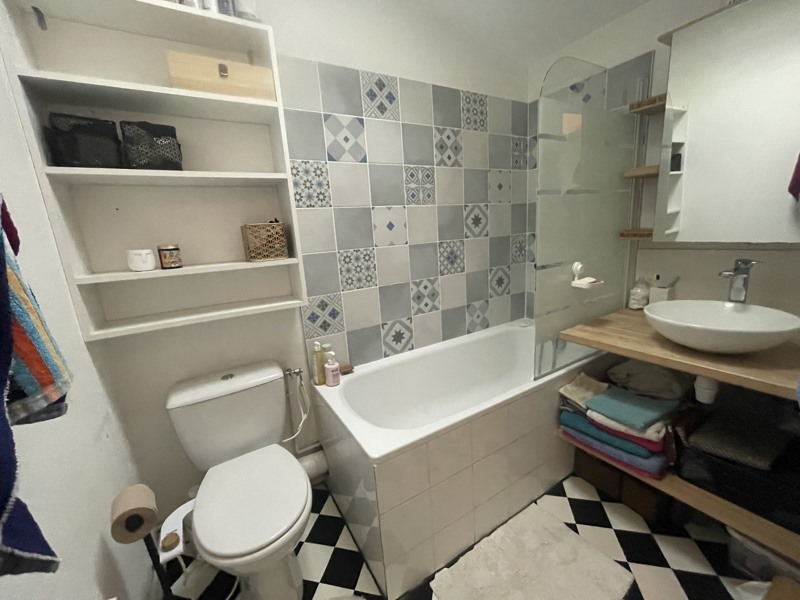 Vente Appartement Bordeaux - 3 pièces -49 m² - (33000)