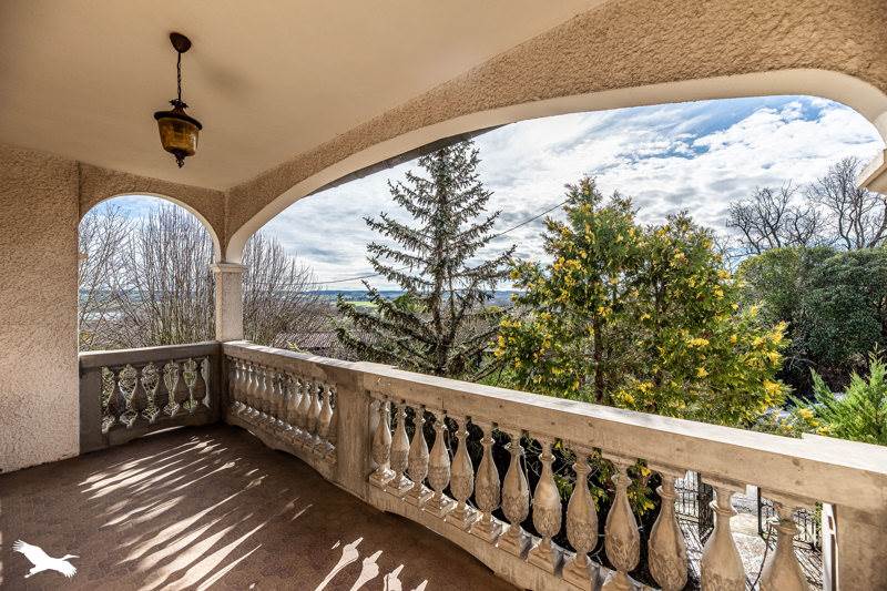 Vente Maison BEAUMONT DE LOMAGNE - 6 pièces -160 m² - (82500)