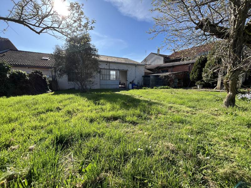 Vente Maison LAVIT - 2 pièces -180 m² - (82120)