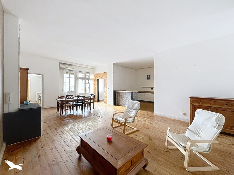 Vente Maison Beaumont-de-Lomagne - 8 pièces -230 m² - (82500)