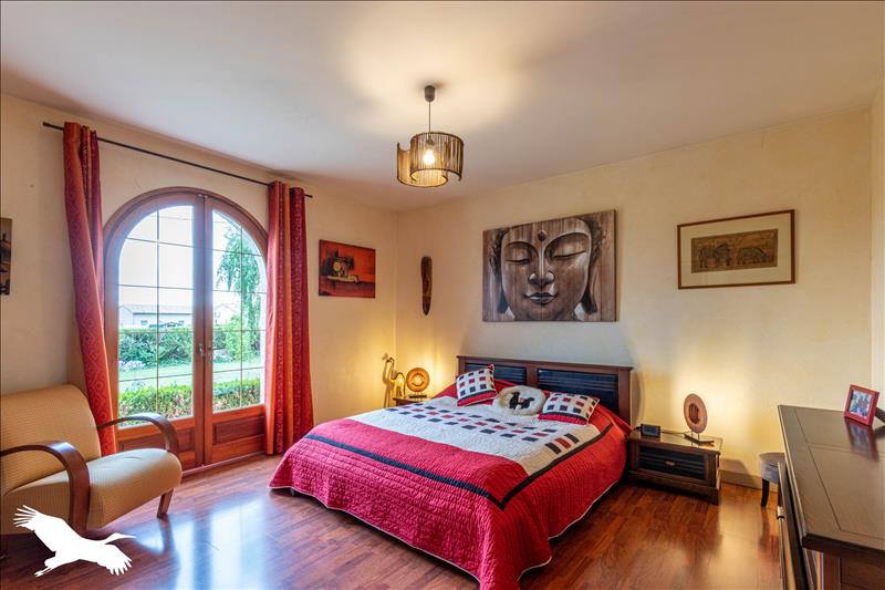 Vente Maison CAZERES - 6 pièces -205 m² - (31220)