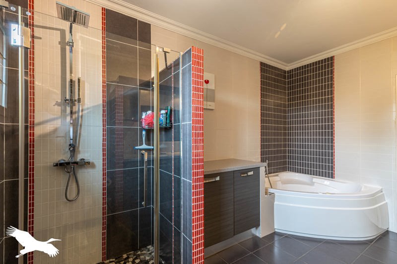 Vente Maison CAZERES - 6 pièces -205 m² - (31220)