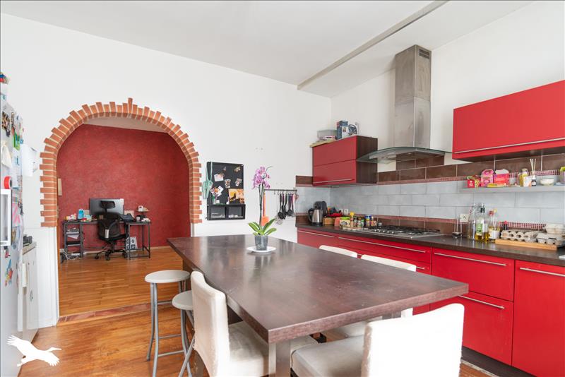 Vente Maison BOUSSENS - 7 pièces -198 m² - (31360)