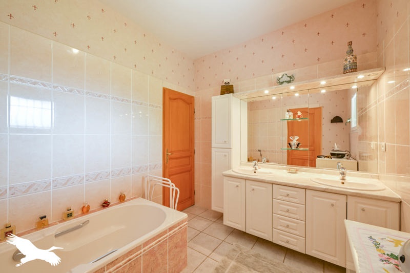 Vente Maison CAZERES - 6 pièces -186 m² - (31220)