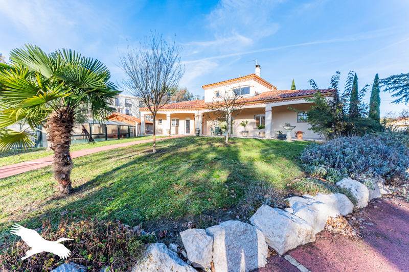 Vente Maison CAZERES - 6 pièces -186 m² - (31220)