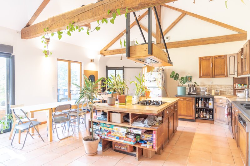 Vente Maison CAZERES - 5 pièces -151 m² - (31220)