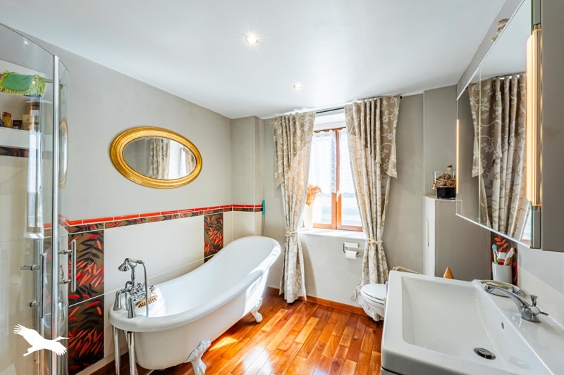 Vente Maison BACHAS - 8 pièces -283 m² - (31420)