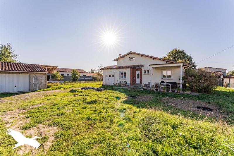 Vente Maison ST JULIEN SUR GARONNE - 6 pièces -129 m² - (31220)