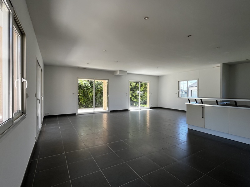 Vente Maison CARBONNE - 5 pièces -154 m² - (31390)